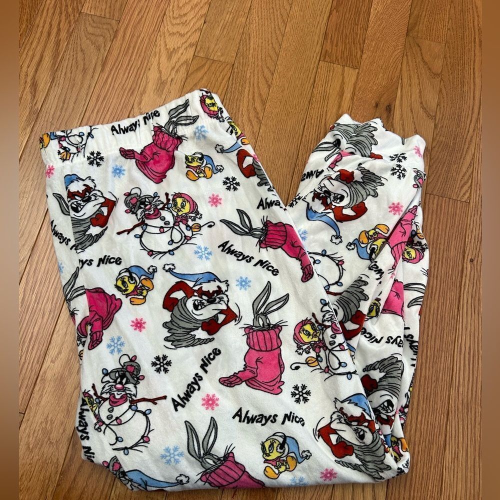 Women’s Looney Tunes Christmas Fleece Pajama Pants